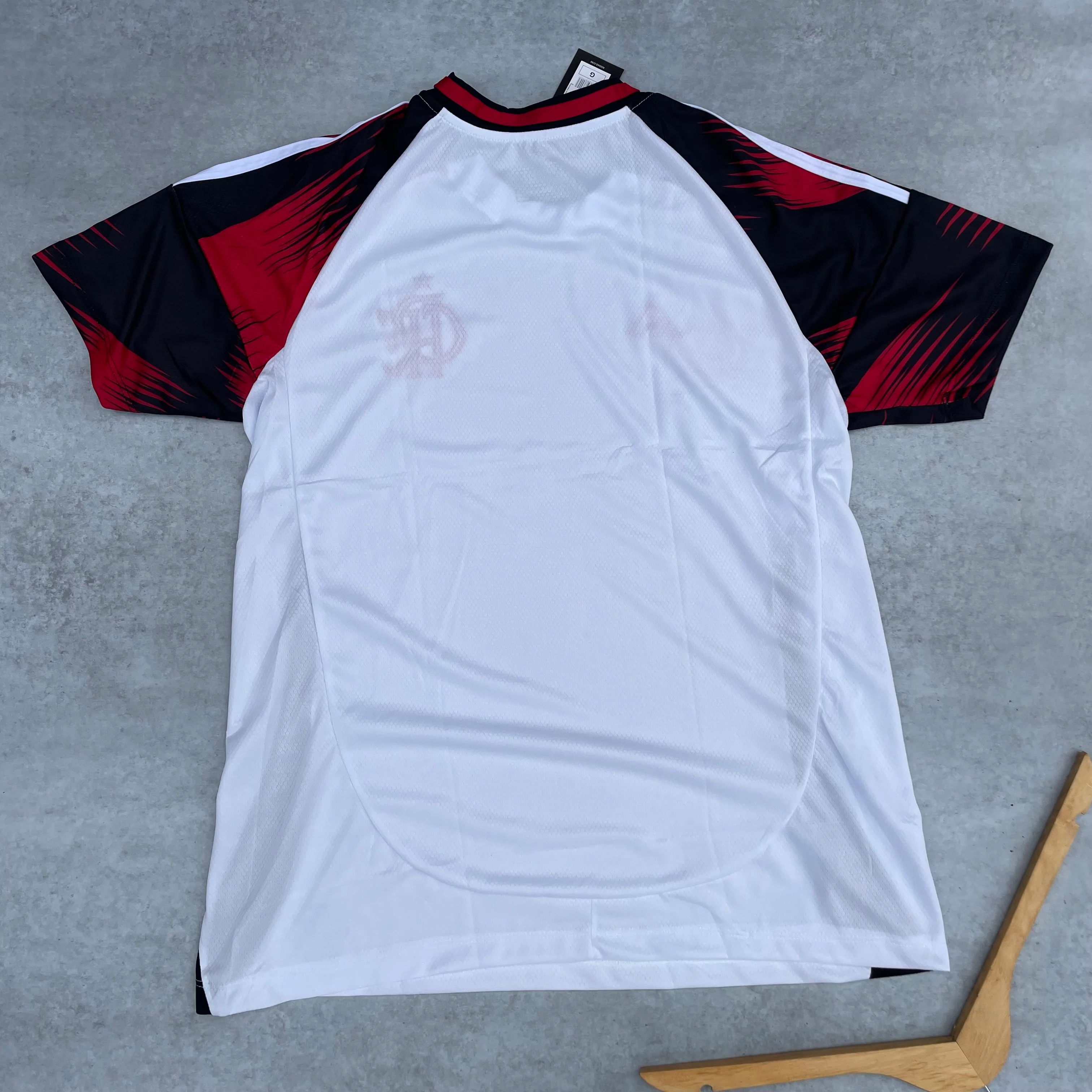 CAMISA FLAMENGO JOGO II - Torcedor - Image 5