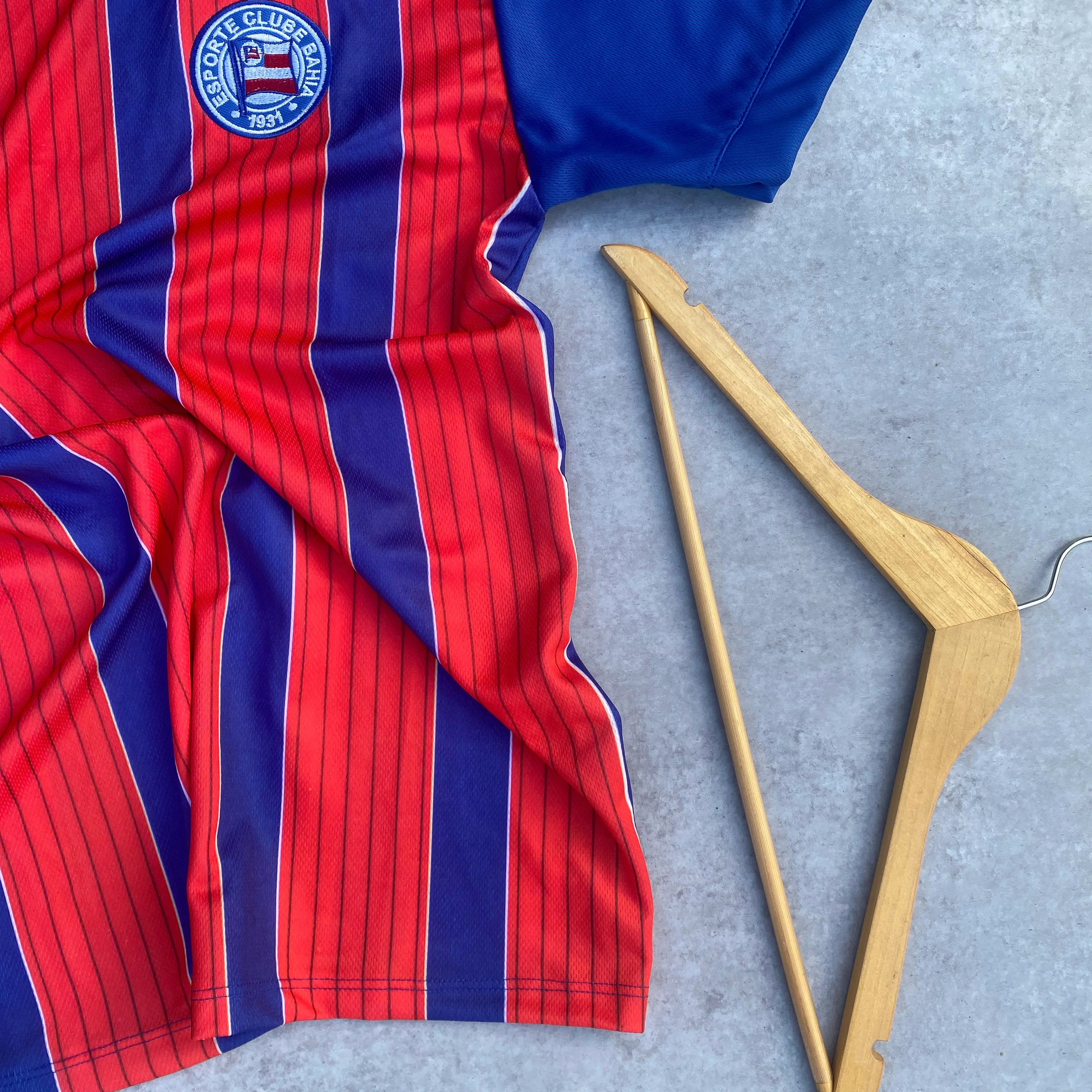 CAMISA BAHIA TORCEDOR - TRICOLOR 2025/26 - Image 4
